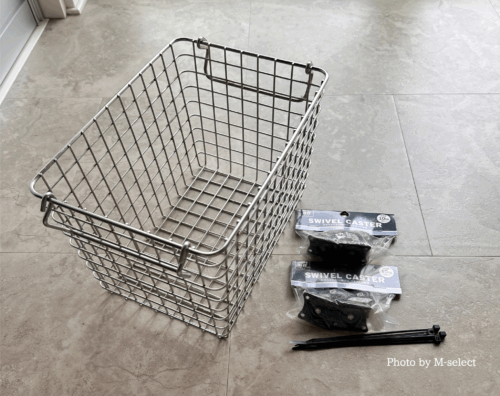 ワイヤーバスケットに工具なしでキャスターをつける